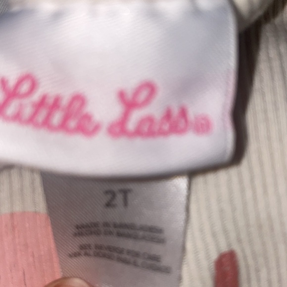 Two piece set - Picture 2 of 6